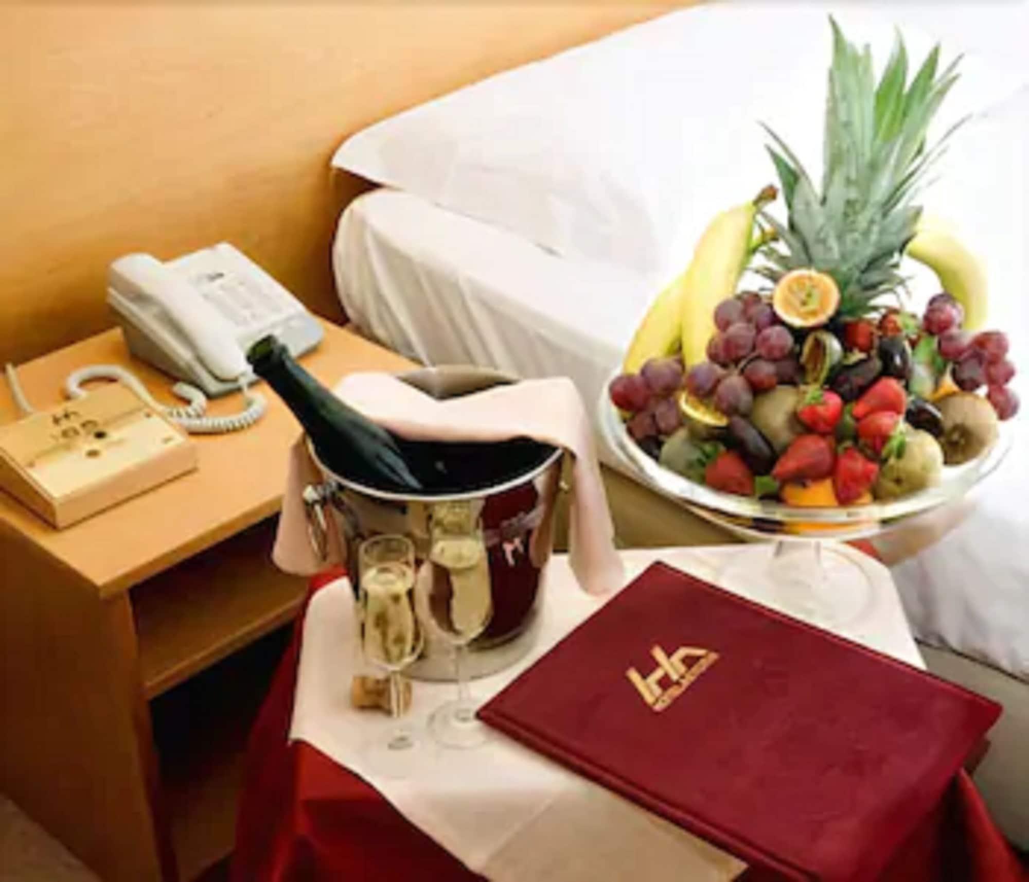 Hotel Astoria Алберобело Екстериор снимка